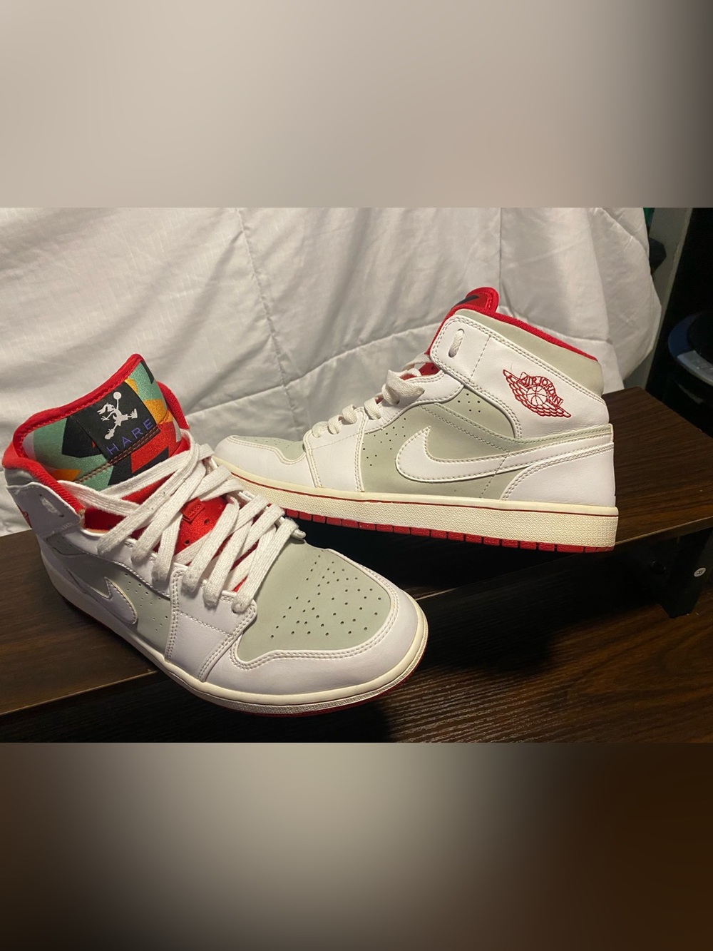 Air Jordon 1 Retro “Hare”